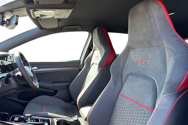 Used Volkswagen Golf 2025 for sale - 76192259: Photo 15