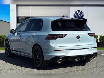 Used Volkswagen Golf 2025 for sale - 76192259: Photo 2