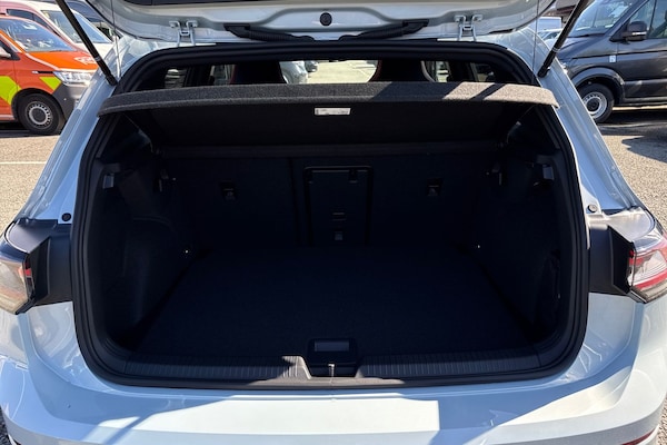 Used Volkswagen Golf 2025 for sale - 76192259: Photo 6