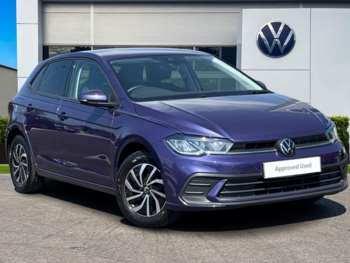 2023 - MK6 Facelift (2021) 1.0 TSI 95PS Life **PARKING SENSORS, REAR TINTS** 5-Door