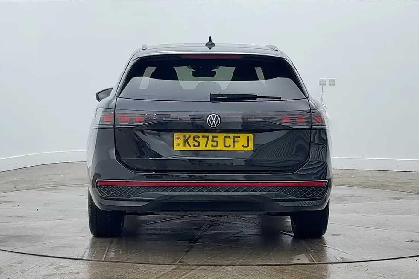 Used Volkswagen Passat 2025 for sale - 77708629: Photo 8