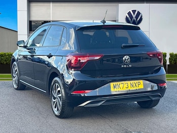 Used Volkswagen Polo 2023 for sale - 76069768: Photo 2