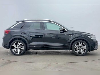 Used Volkswagen T-Roc 2025 for sale - 78512350: Photo