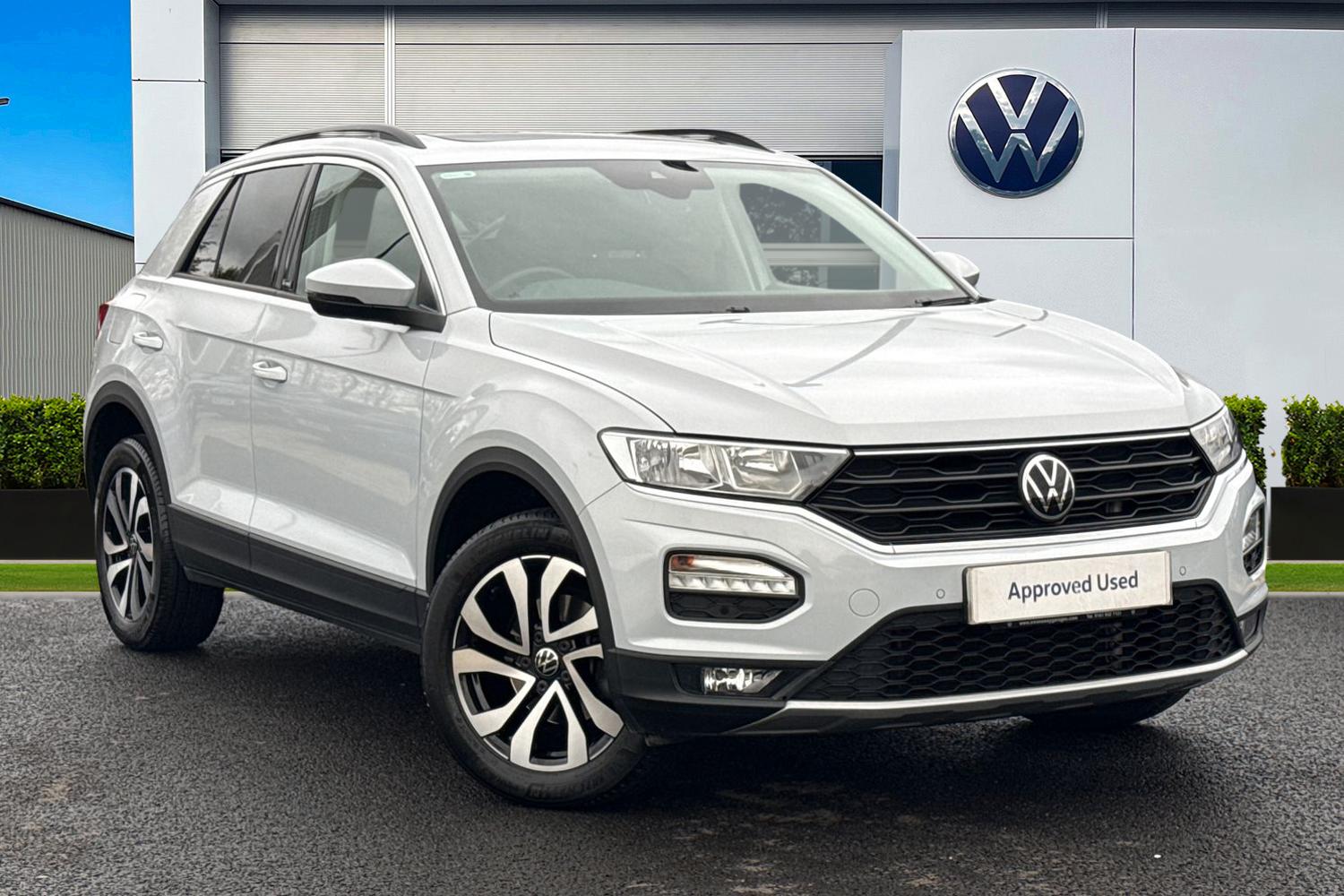 Used Volkswagen T-Roc 2021 for sale - 76461030: Photo 1
