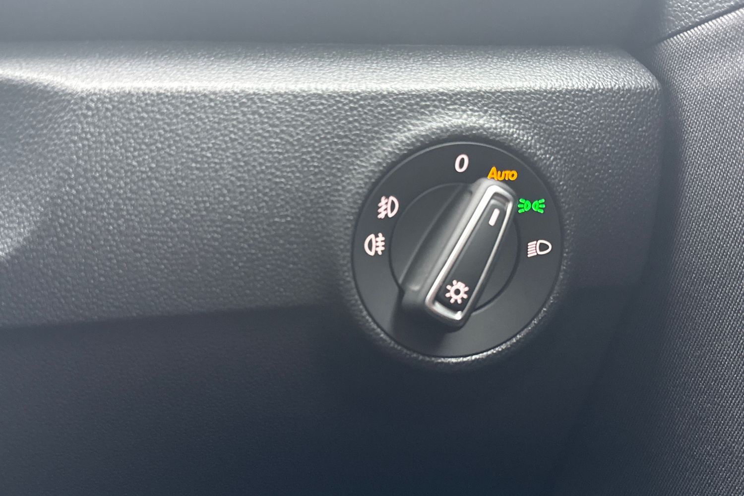 Used Volkswagen T-Roc 2021 for sale - 76461030: Photo 36