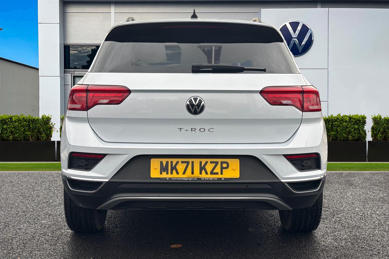 Used Volkswagen T-Roc 2021 for sale - 76461030: Photo 4
