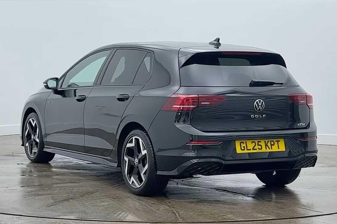 Used Volkswagen Golf 2025 for sale - 77236027: Photo 3