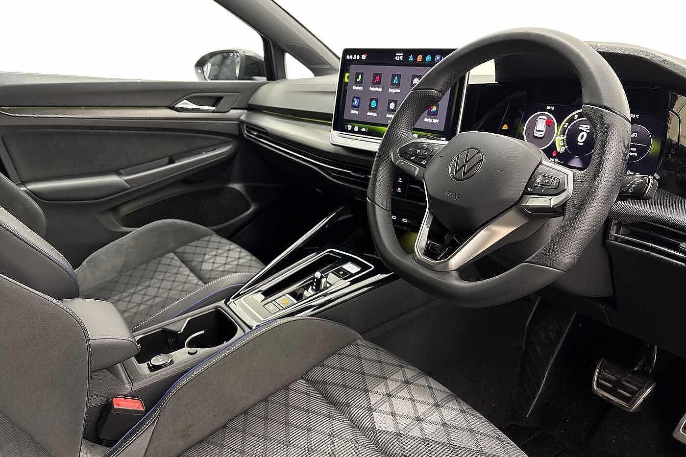 Used Volkswagen Golf 2025 for sale - 77236027: Photo 6