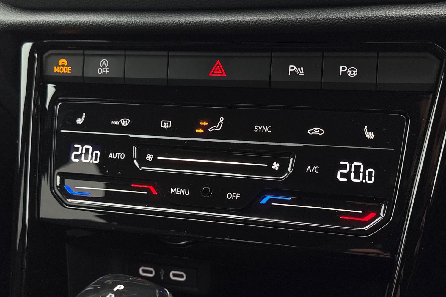 Used Volkswagen T-Roc 2025 for sale - 76979181: Photo 21