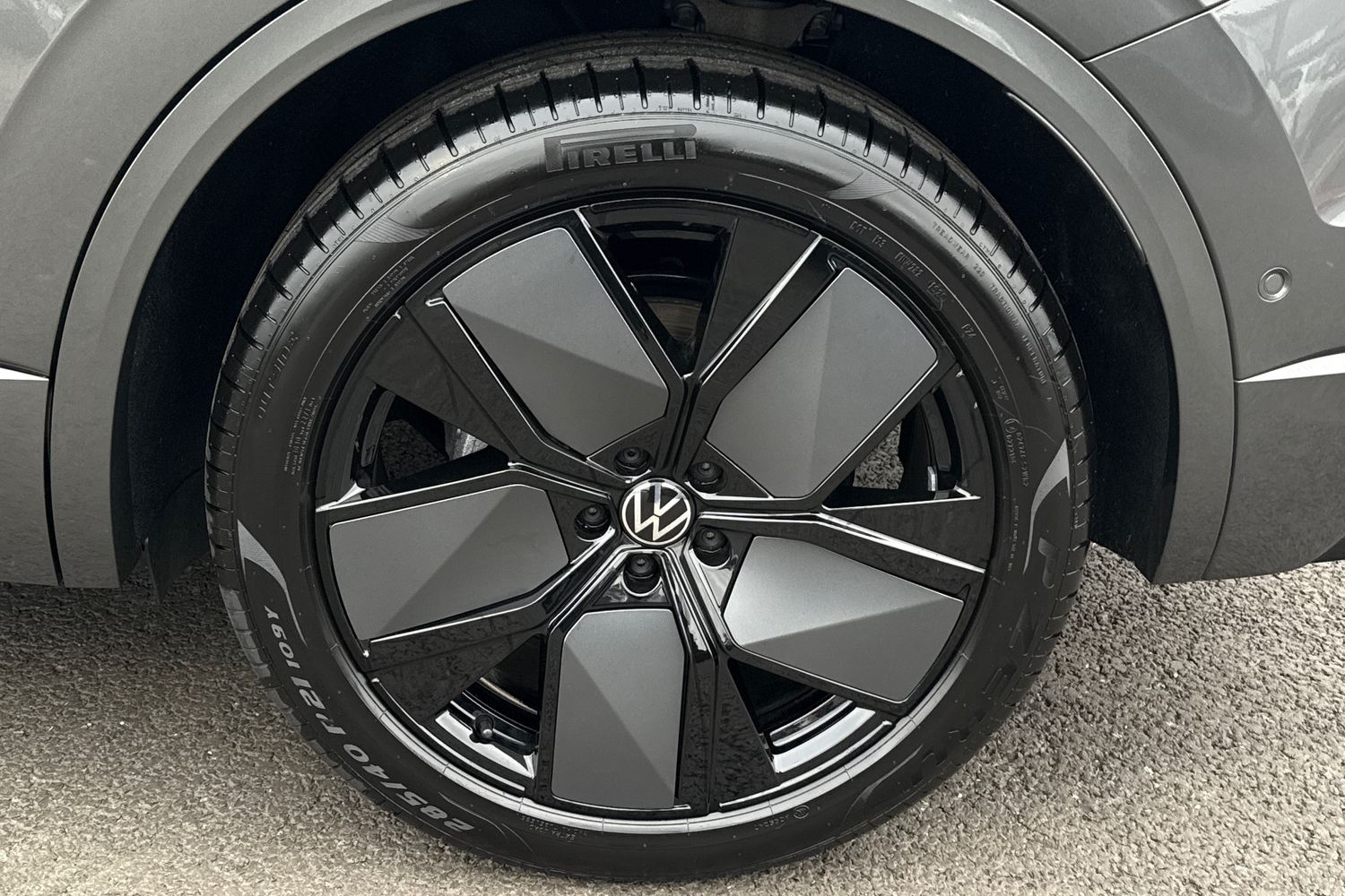 Used Volkswagen Touareg 2025 for sale - 77068786: Photo 11