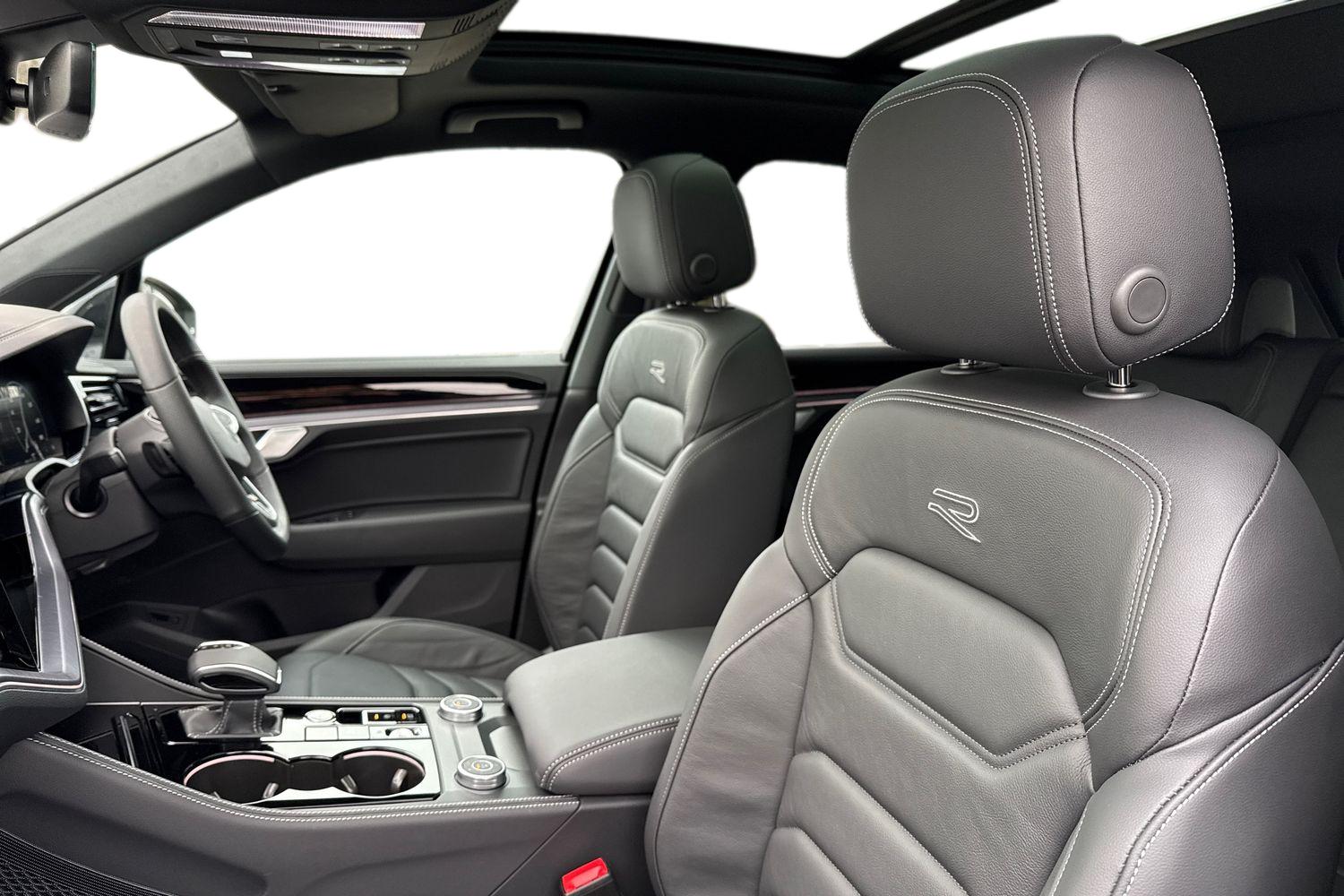 Used Volkswagen Touareg 2025 for sale - 77068786: Photo 16