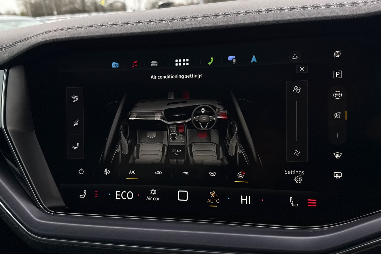 Used Volkswagen Touareg 2025 for sale - 77068786: Photo 22