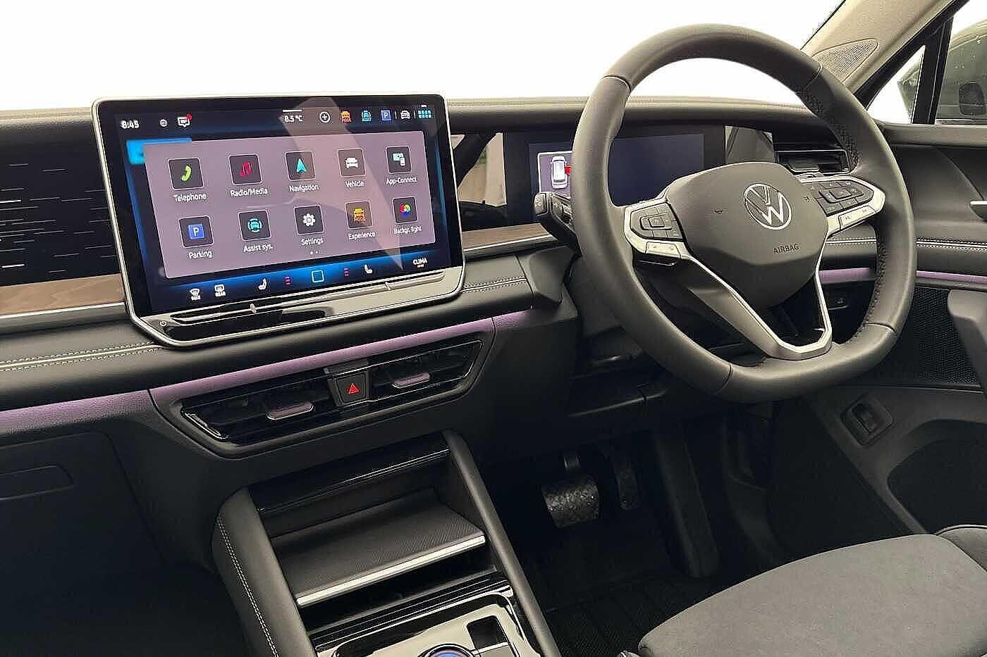 Used Volkswagen Touran 2026 for sale - 77935726: Photo 2