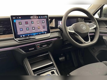 Used Volkswagen Touran 2026 for sale - 77935726: Photo