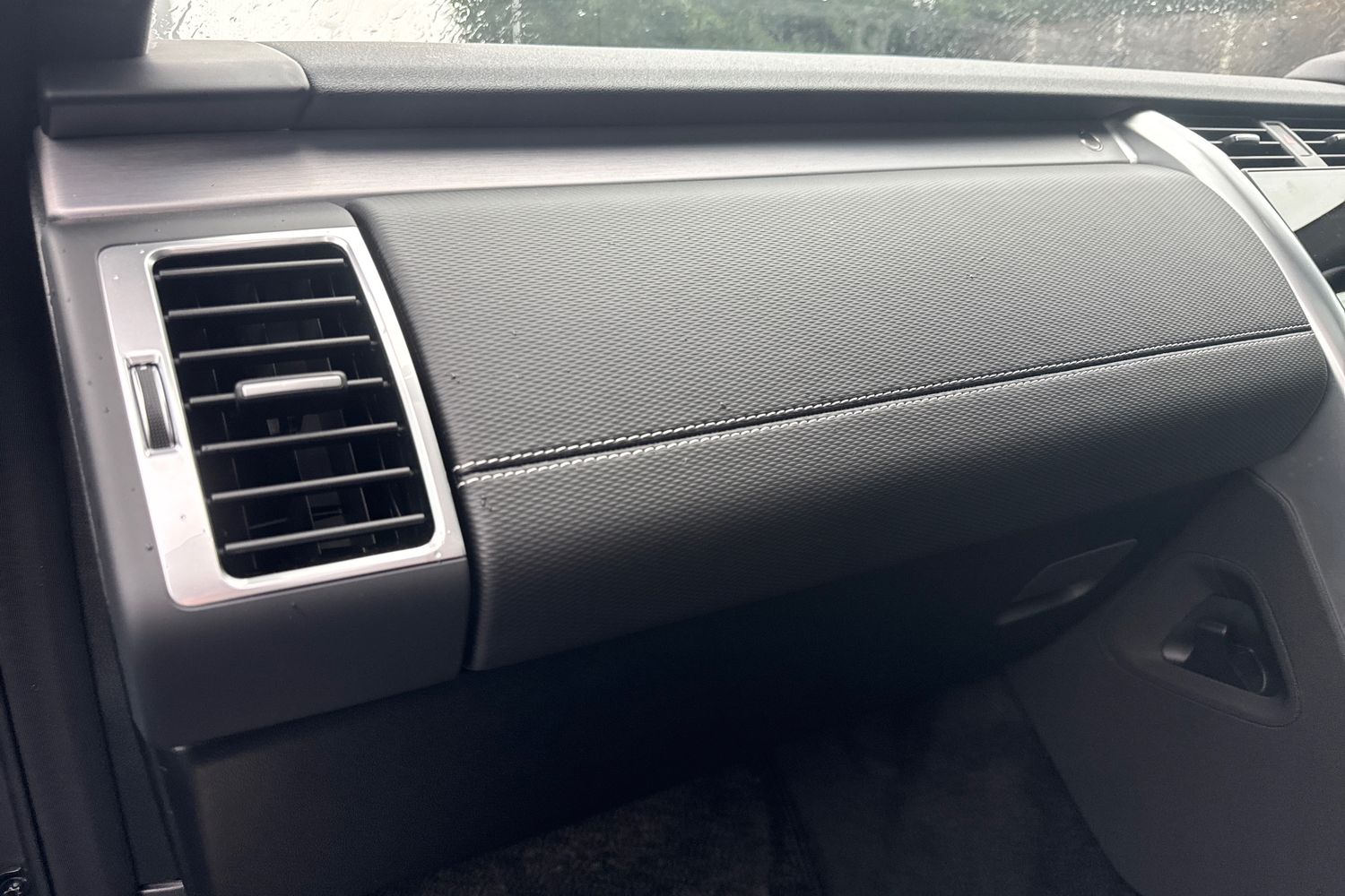 Used Land Rover Discovery 2025 for sale - 77334262: Photo 34