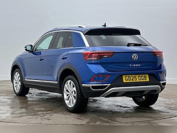 Used Volkswagen T-Roc 2025 for sale - 79418708: Photo
