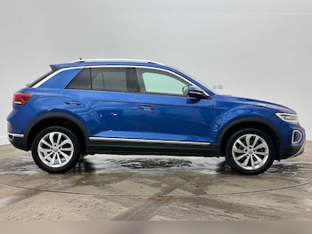 Used Volkswagen T-Roc 2025 for sale - 79418708: Photo