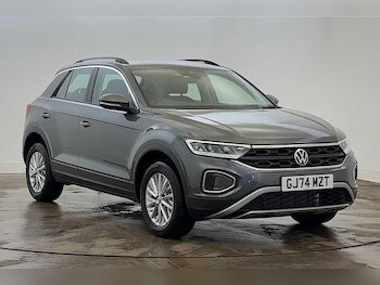 Used Volkswagen T-Roc 2024 for sale - 76546220: Photo