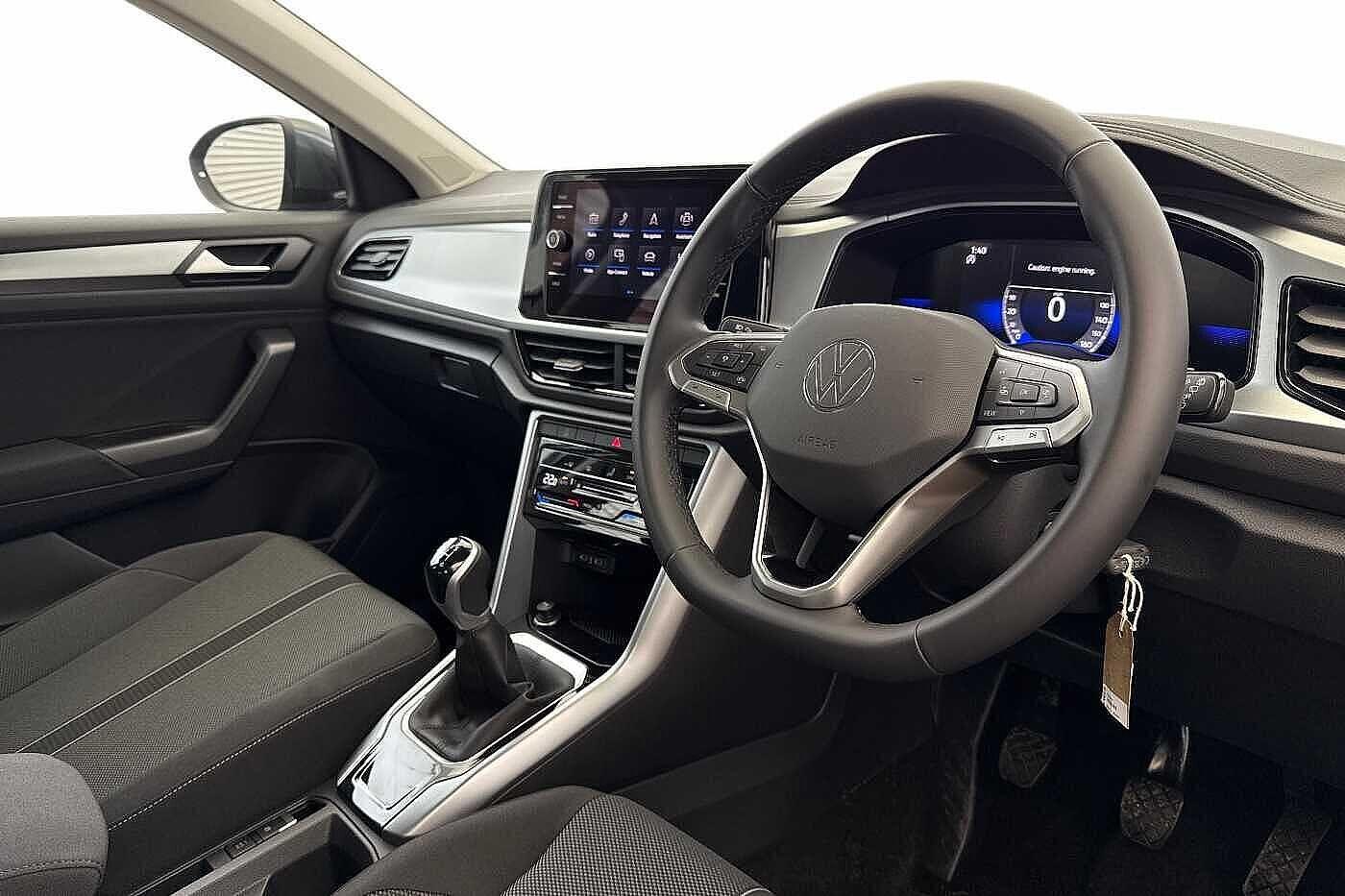 Used Volkswagen T-Roc 2024 for sale - 76546220: Photo 6