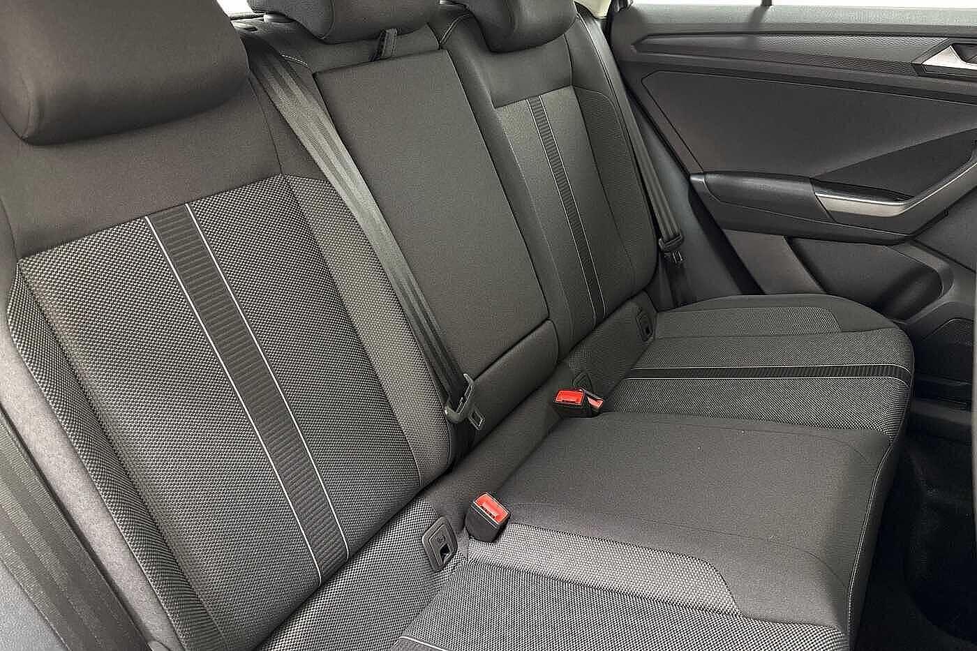 Used Volkswagen T-Roc 2024 for sale - 76546220: Photo 9