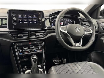 Used Volkswagen T-Roc 2025 for sale - 79355207: Photo