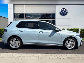 Used Volkswagen Golf 2025 for sale - 79490640: Photo