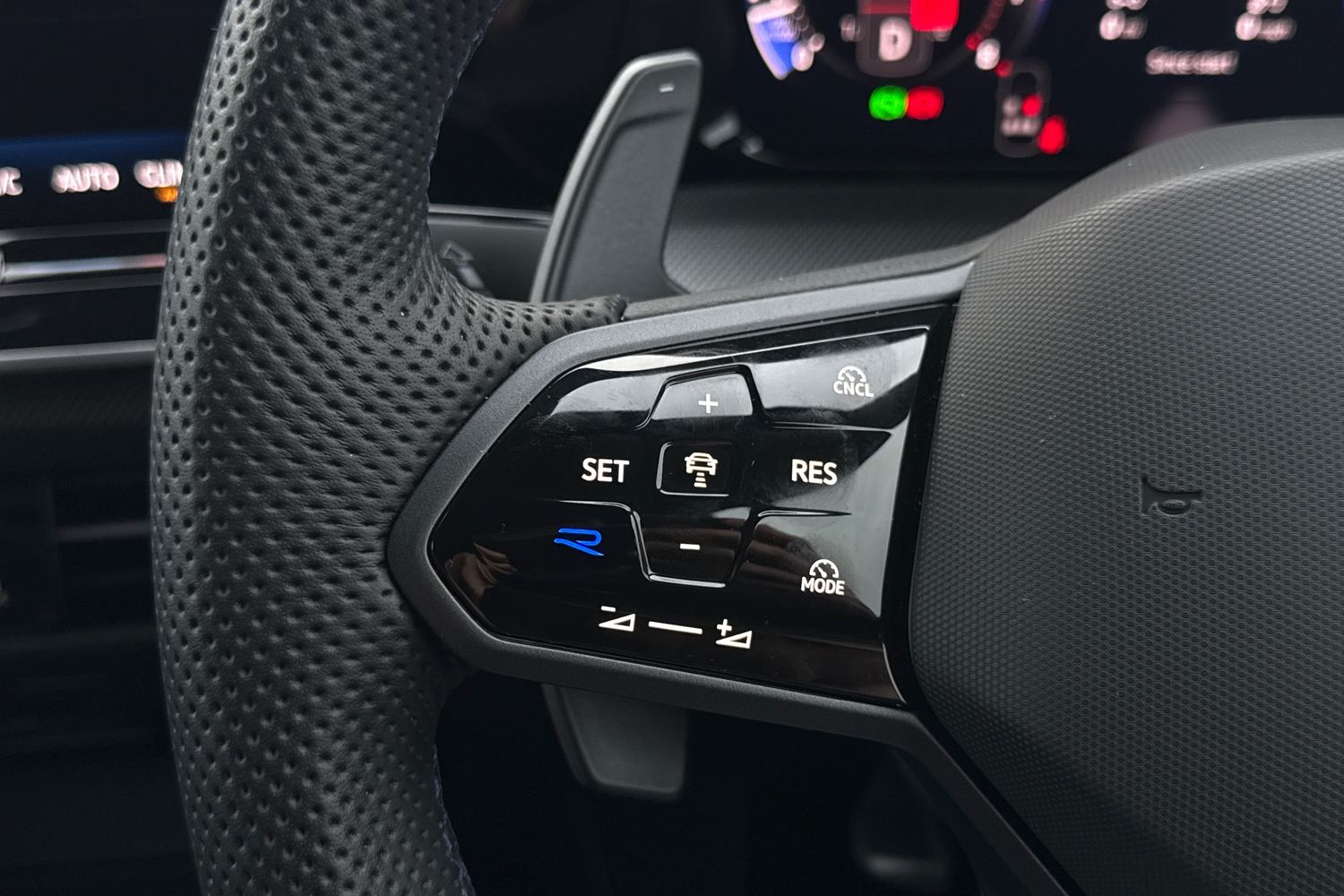 Used Volkswagen Golf 2025 for sale - 77812526: Photo 33