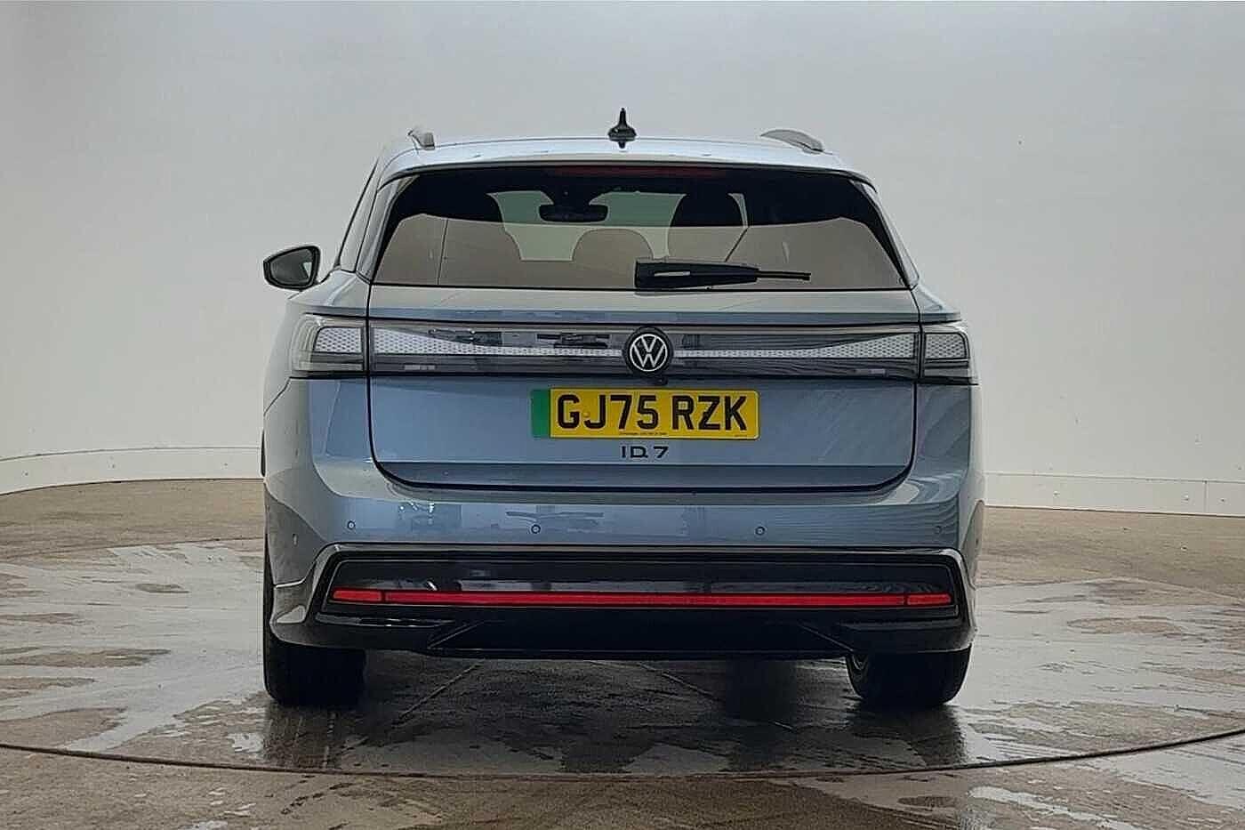 Used Volkswagen ID.7 2025 for sale - 76919377: Photo 8