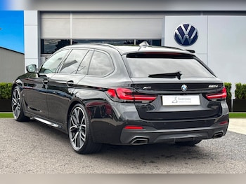Used BMW 5 Series 2022 for sale - 75329810: Photo