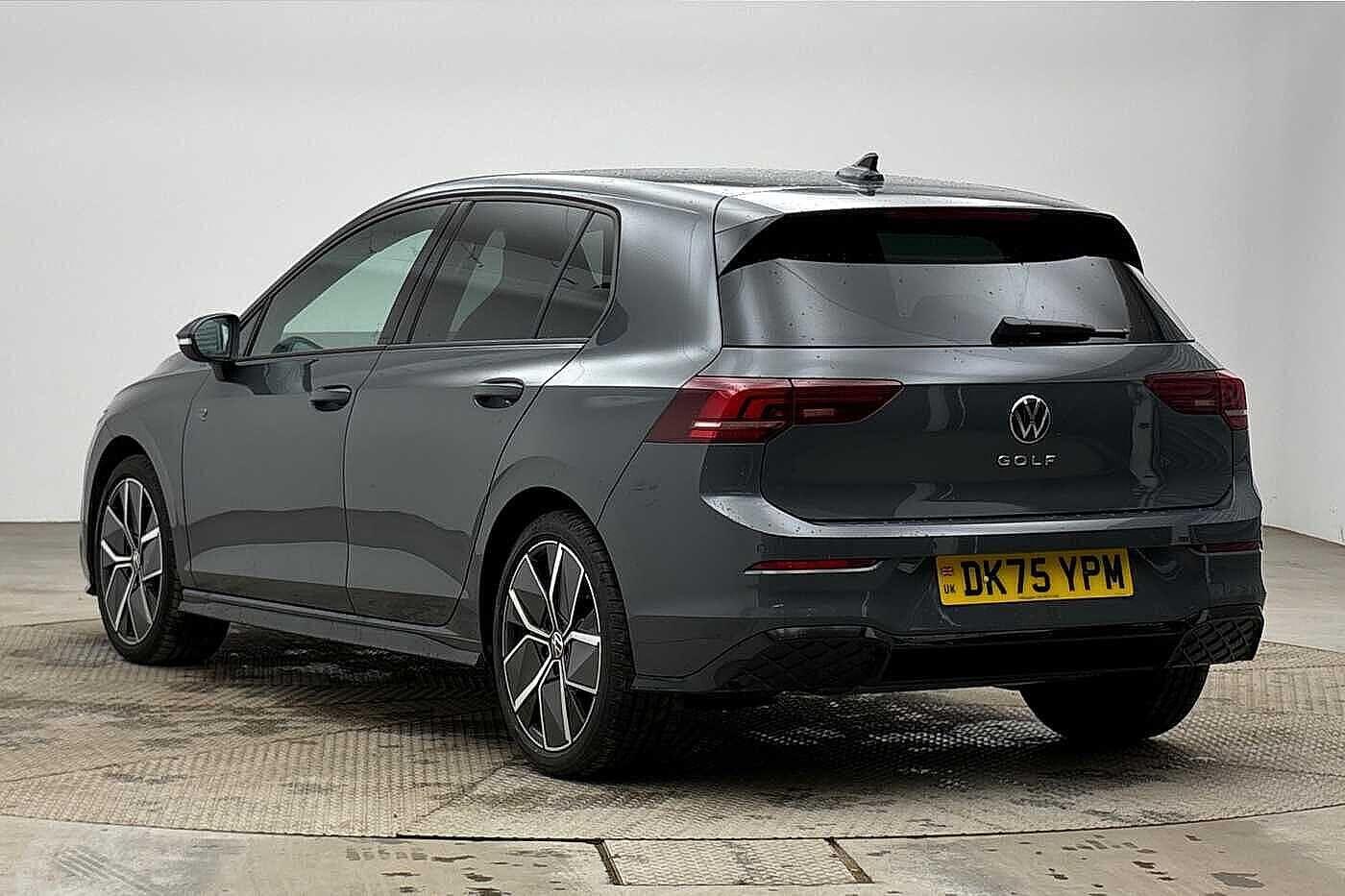 Used Volkswagen Golf 2025 for sale - 78079148: Photo 3