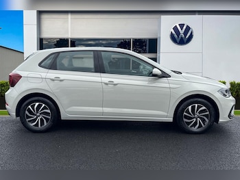 Used Volkswagen Polo 2024 for sale - 78629205: Photo