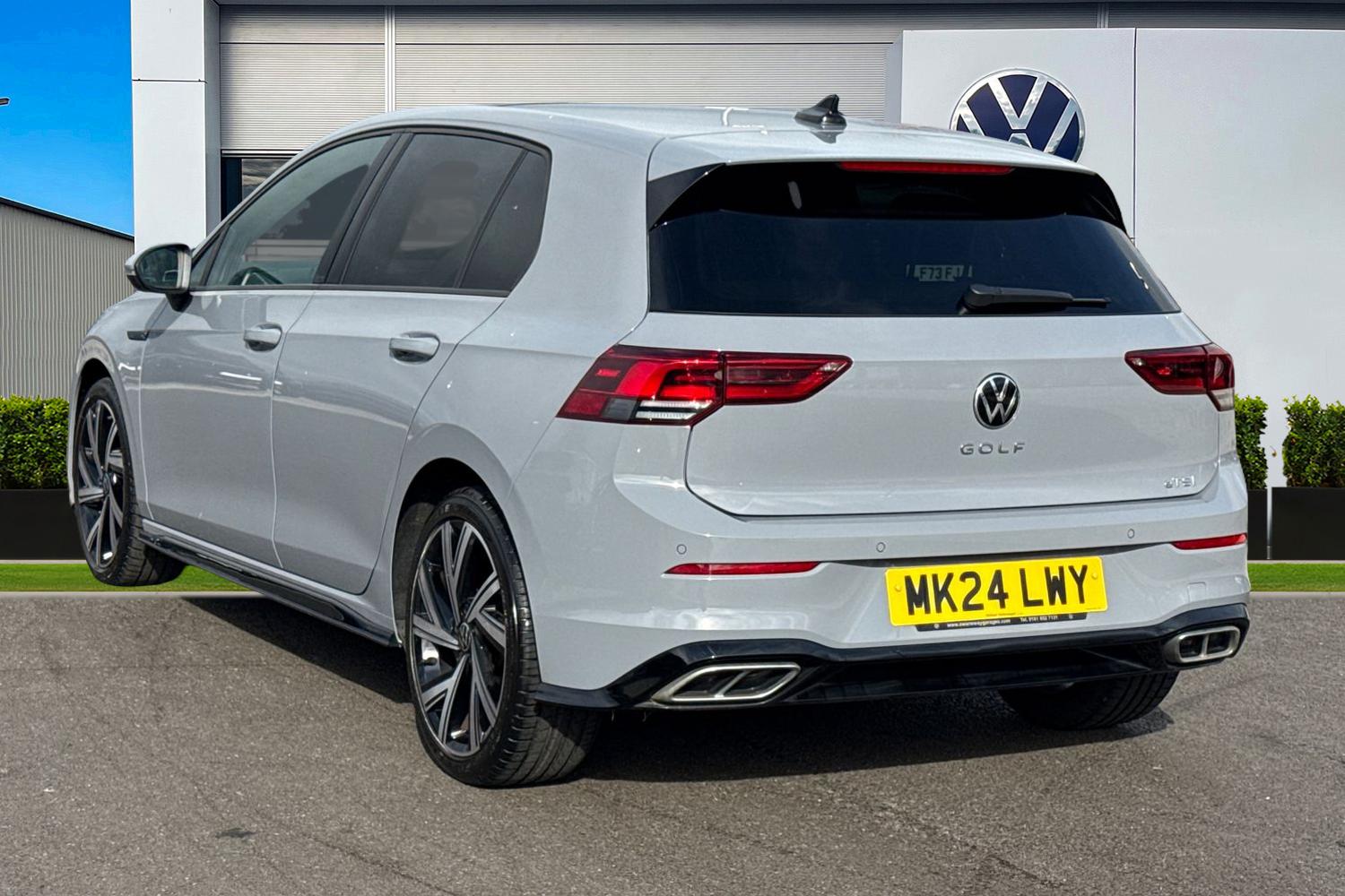 Used Volkswagen Golf 2024 for sale - 77719221: Photo 2