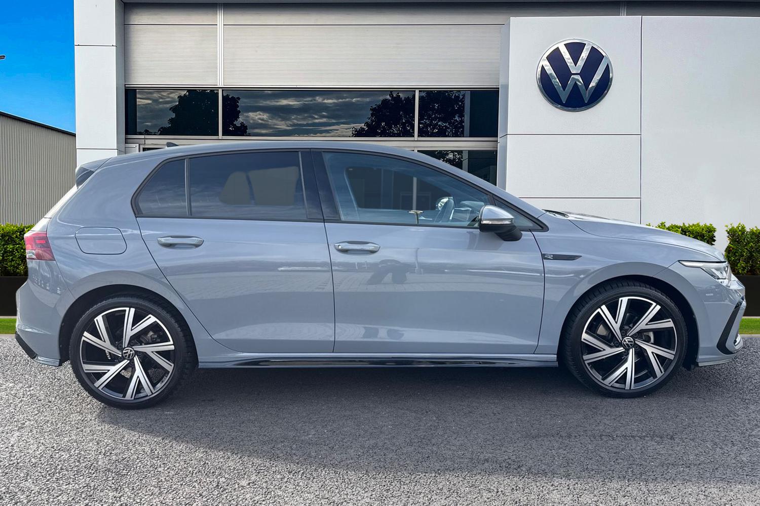 Used Volkswagen Golf 2024 for sale - 77719221: Photo 3