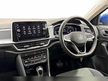 Used Volkswagen T-Roc 2025 for sale - 79418809: Photo