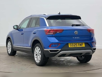 Used Volkswagen T-Roc 2025 for sale - 79418809: Photo