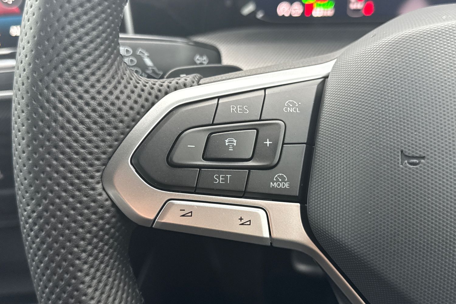 Used Volkswagen Golf 2025 for sale - 77382382: Photo 33