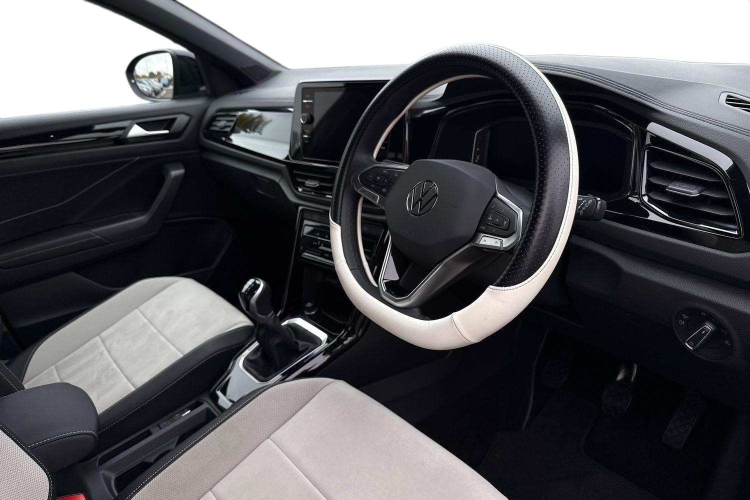 Used Volkswagen T-Roc 2023 for sale - 76185965: Photo 14