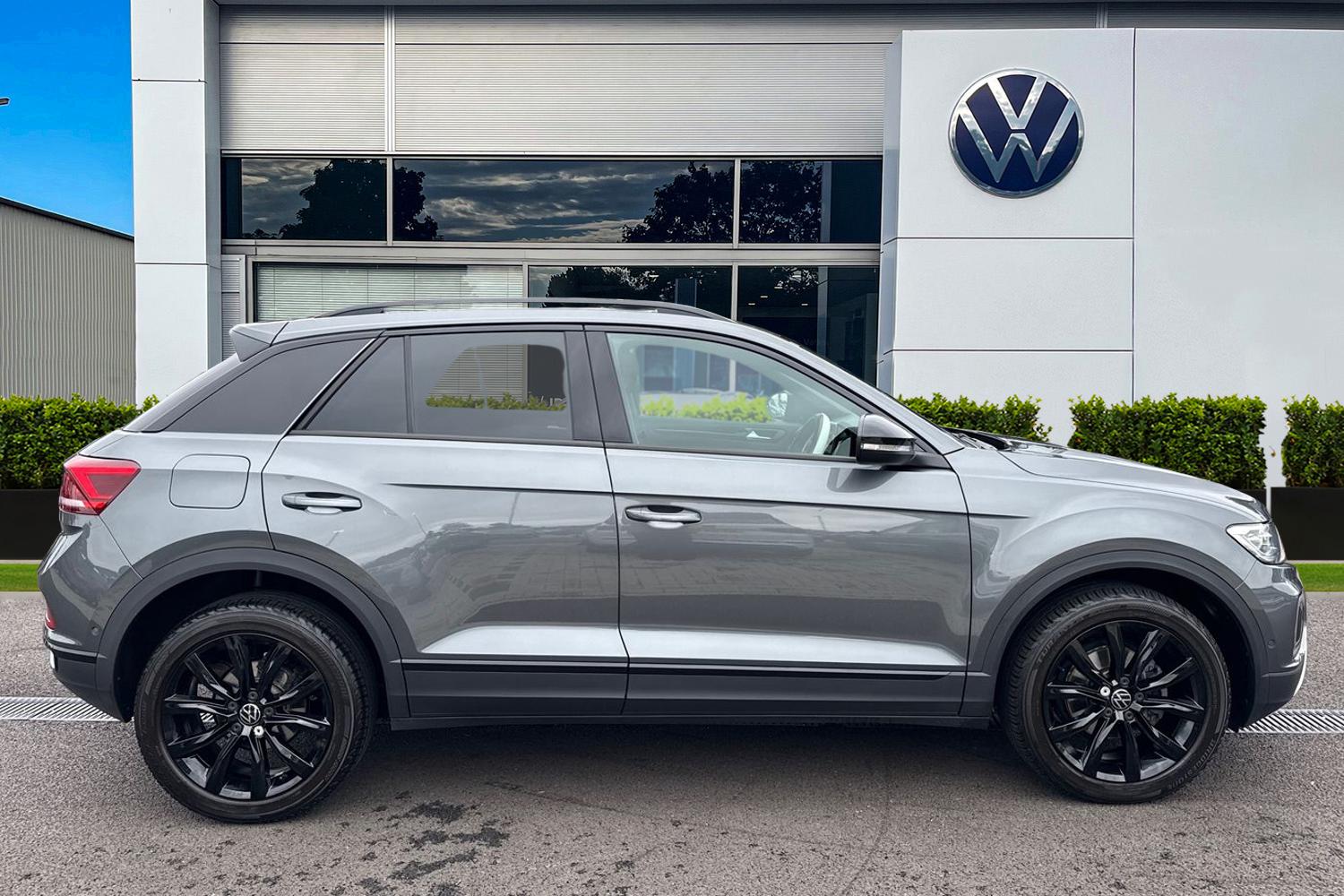 Used Volkswagen T-Roc 2023 for sale - 76185965: Photo 3