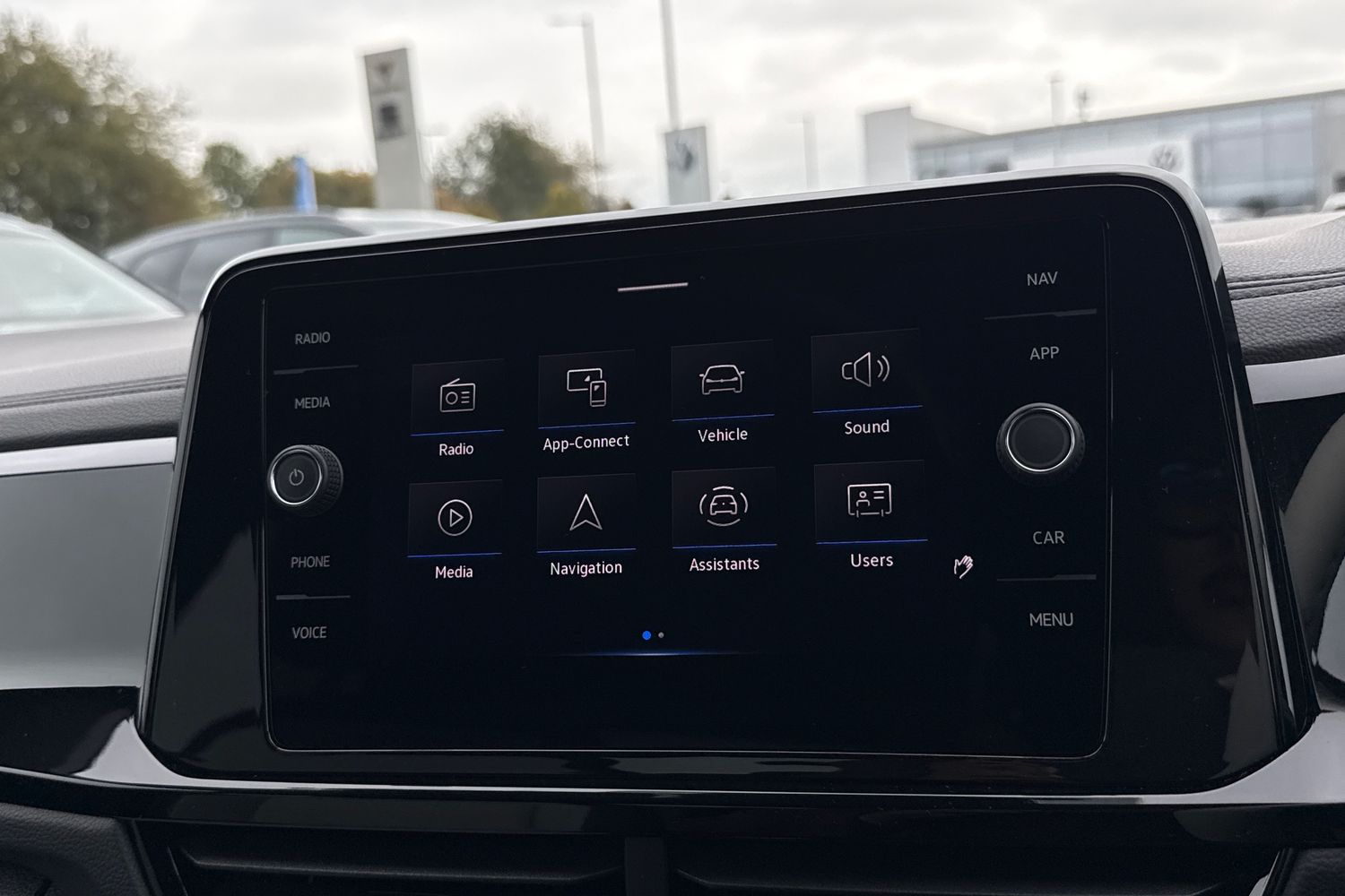 Used Volkswagen T-Roc 2023 for sale - 76185965: Photo 38