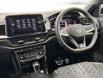 Used Volkswagen T-Roc 2025 for sale - 79355155: Photo