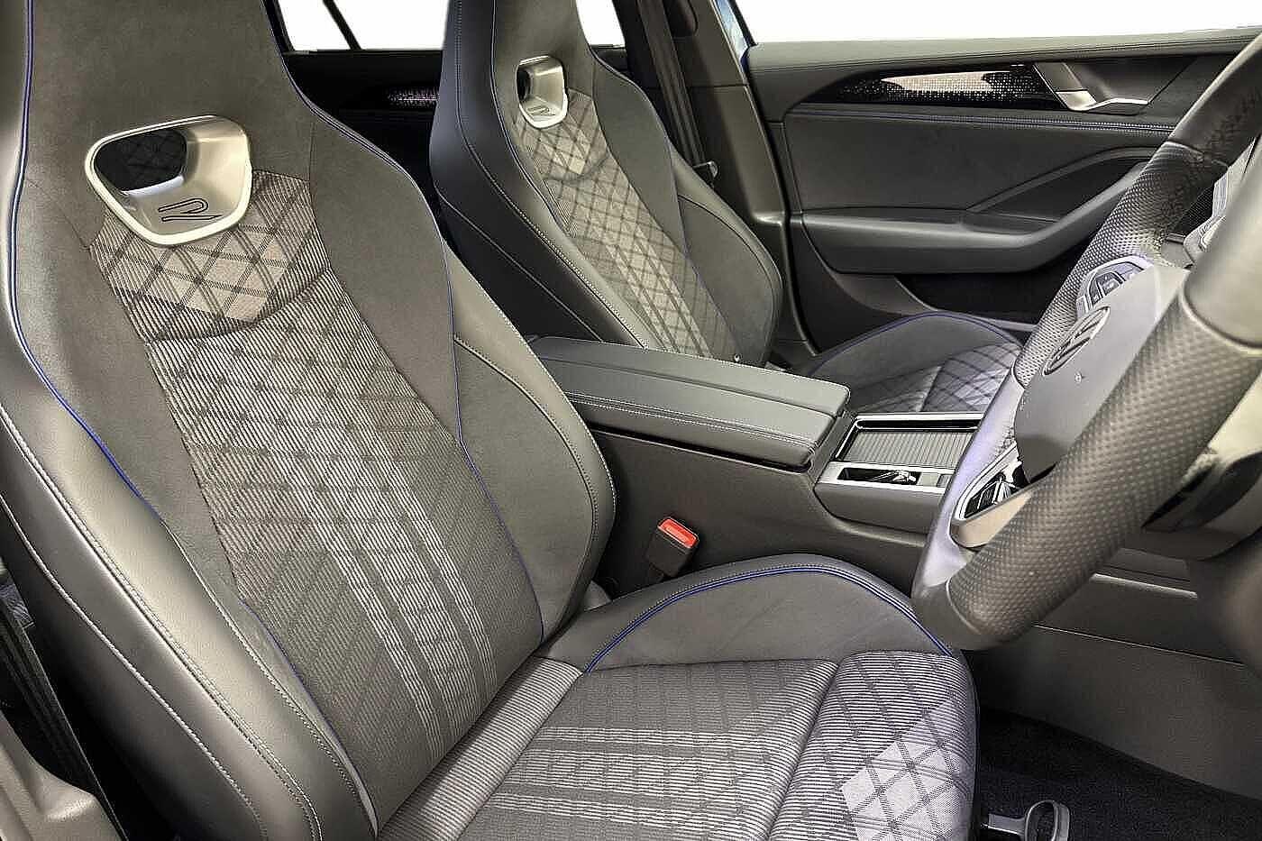 Used Volkswagen Passat 2025 for sale - 76896153: Photo 10