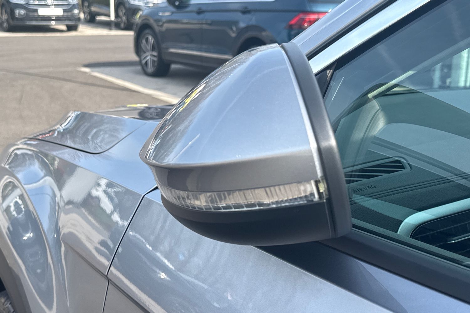 Used Volkswagen T-Roc 2023 for sale - 77961384: Photo 25