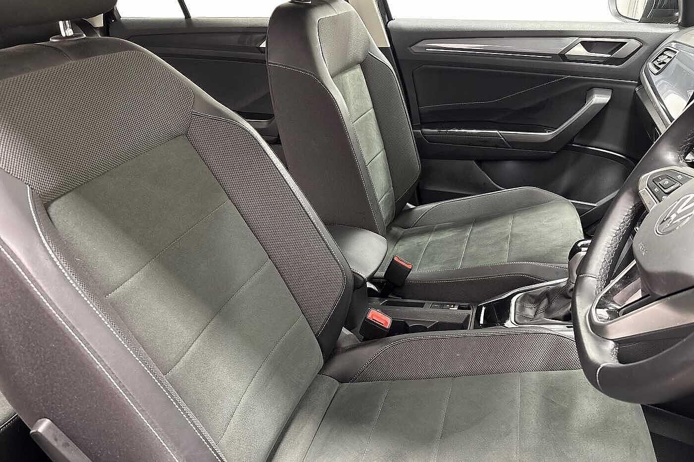 Used Volkswagen T-Roc 2024 for sale - 76665165: Photo 10