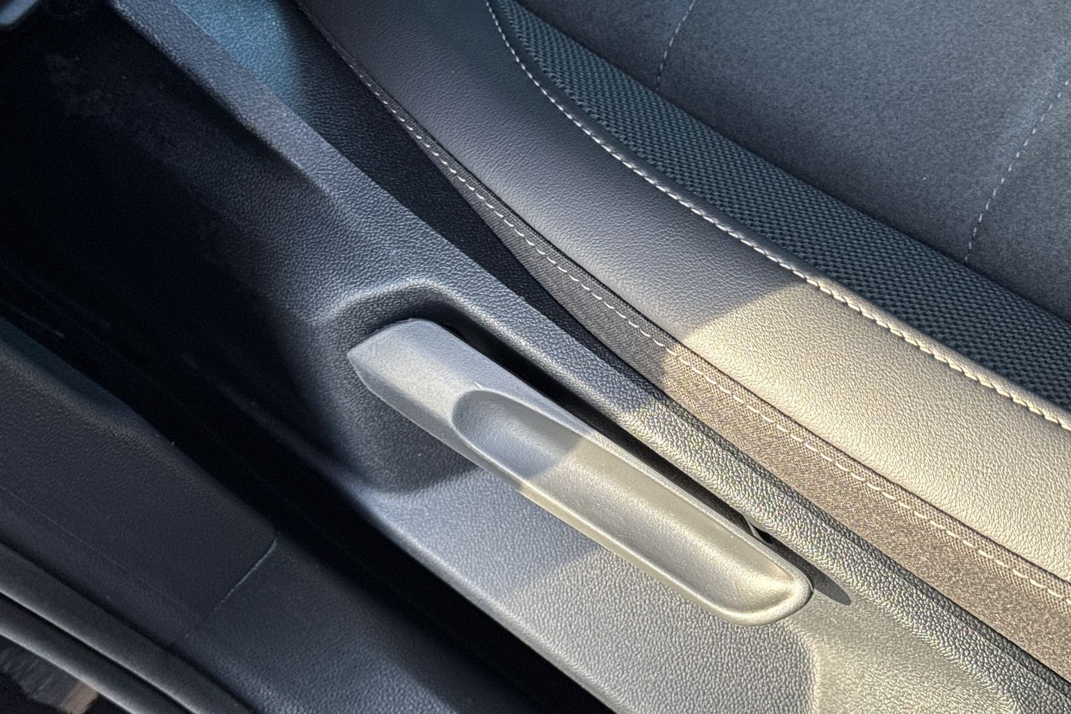 Used Volkswagen T-Roc 2024 for sale - 76665165: Photo 33