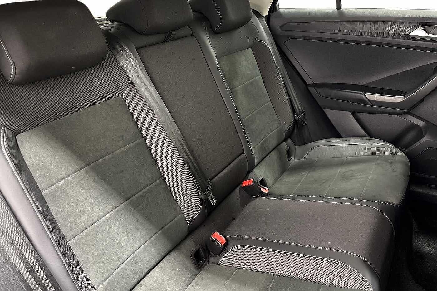 Used Volkswagen T-Roc 2024 for sale - 76665165: Photo 9