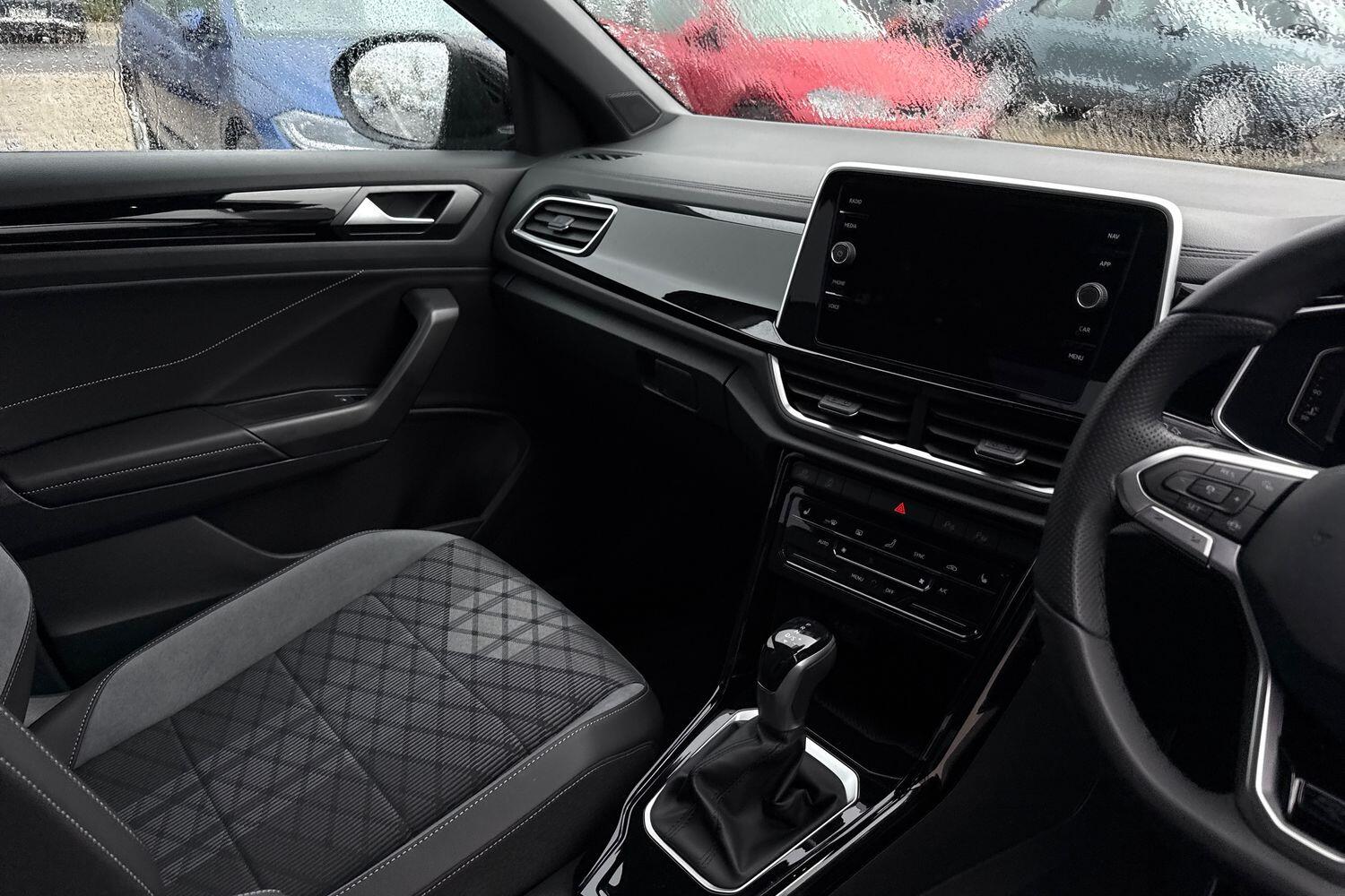 Used Volkswagen T-Roc 2025 for sale - 76346584: Photo 14
