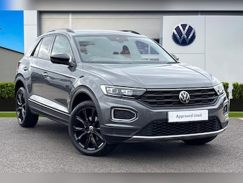 Used Volkswagen T-Roc 2021 for sale - 76242714: Photo