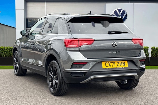 Used Volkswagen T-Roc 2021 for sale - 76242714: Photo 2