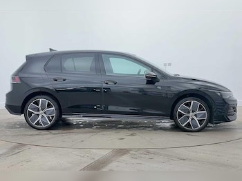 Used Volkswagen Golf 2025 for sale - 78605539: Photo