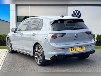 Used Volkswagen Golf 2025 for sale - 76185988: Photo 2